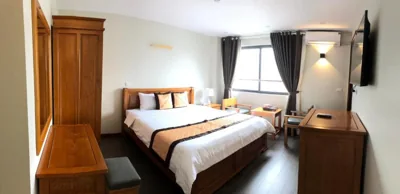 Deluxe-Doppelzimmer mit Badewanne — Moc Hoang Hotel